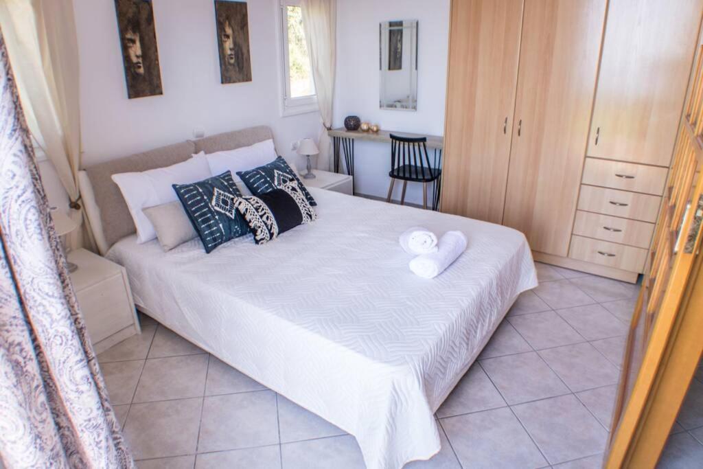 Roussospítion Villa Ventus, 40Sqm Private Pool & Hot Tub! מראה חיצוני תמונה