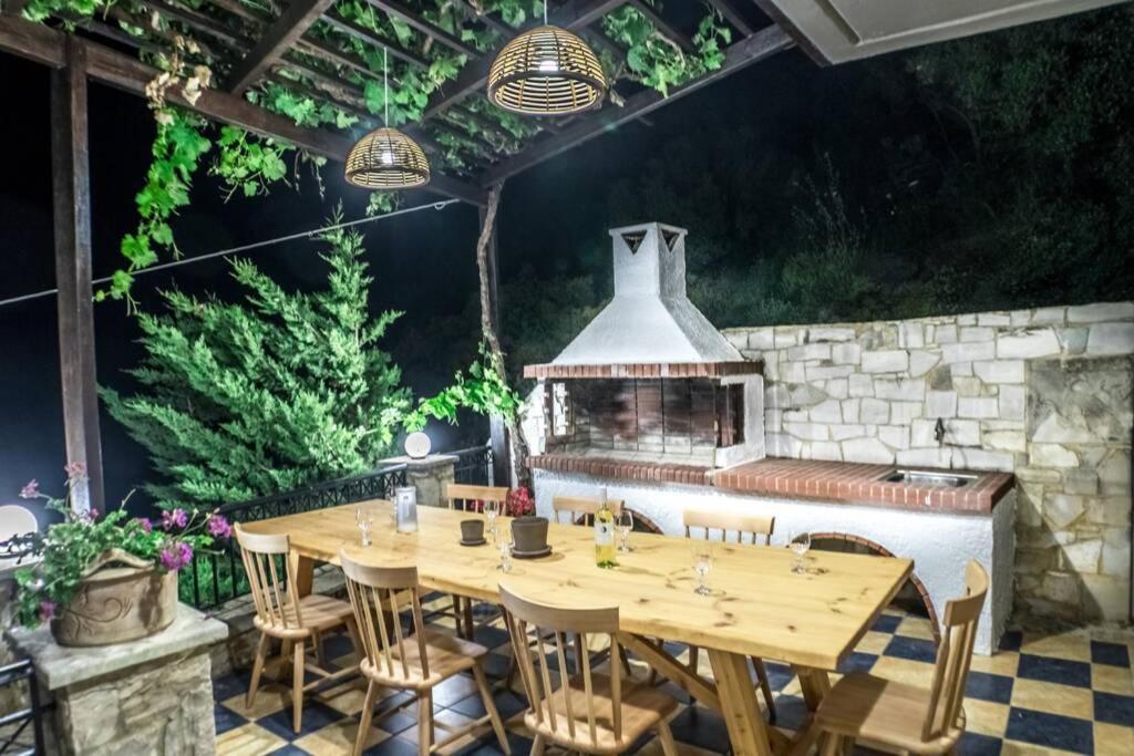 Roussospítion Villa Ventus, 40Sqm Private Pool & Hot Tub! מראה חיצוני תמונה